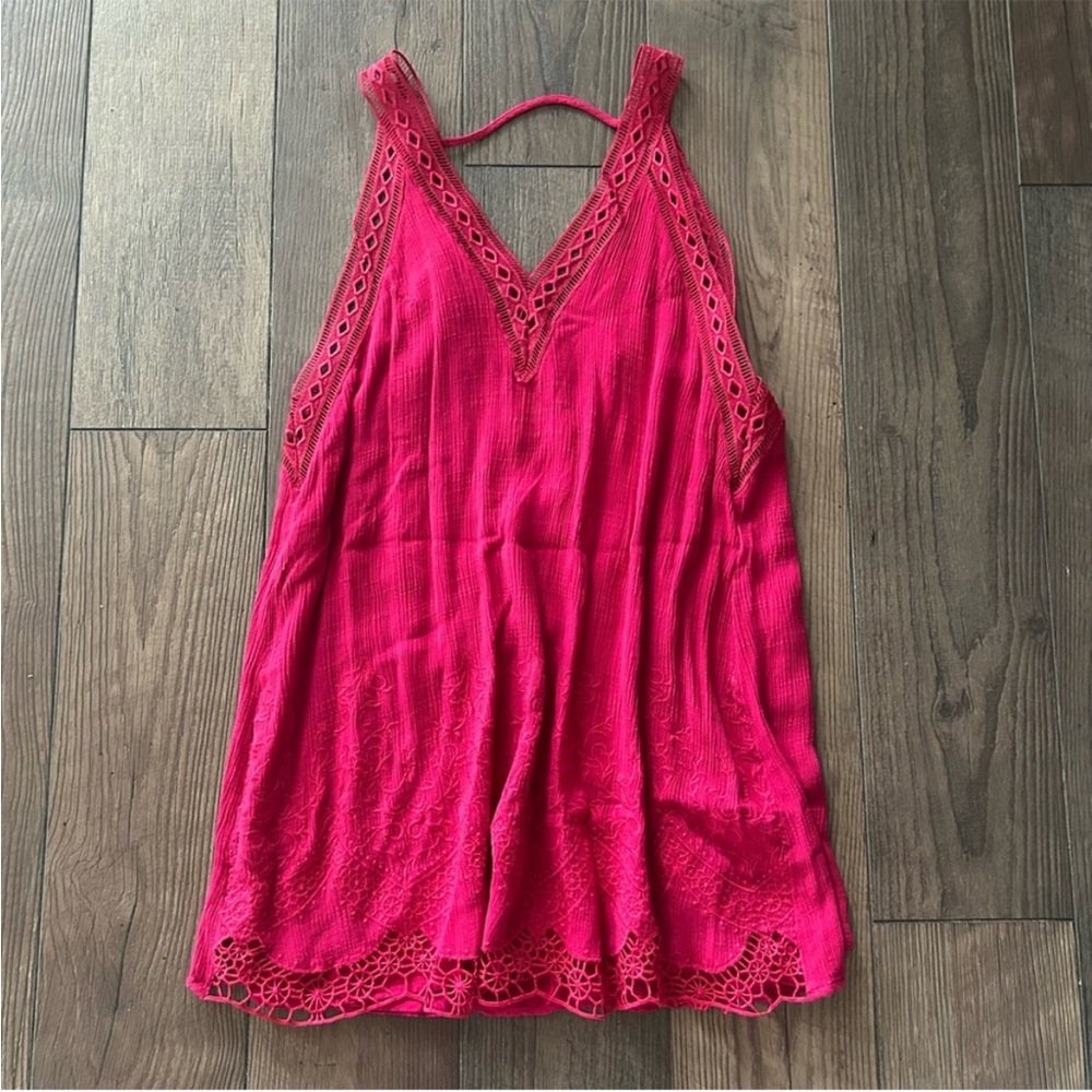 NWOT ASTR The Label Pink Crochet-Trim V-Neck Sleeveless Dress Coverup Medium